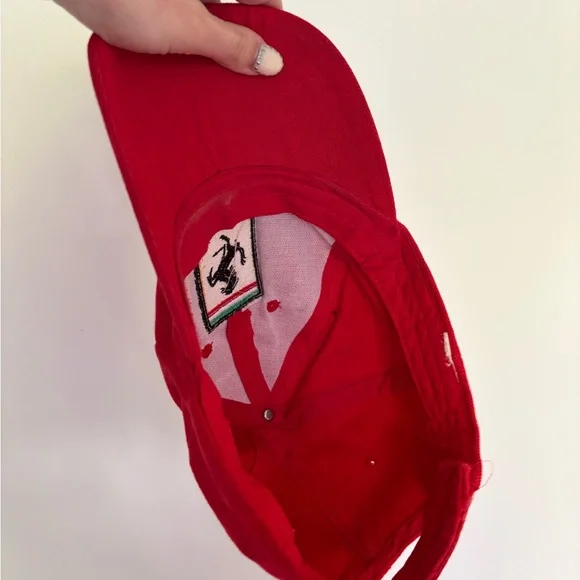 Ferrari Hat - Picture 2 of 2